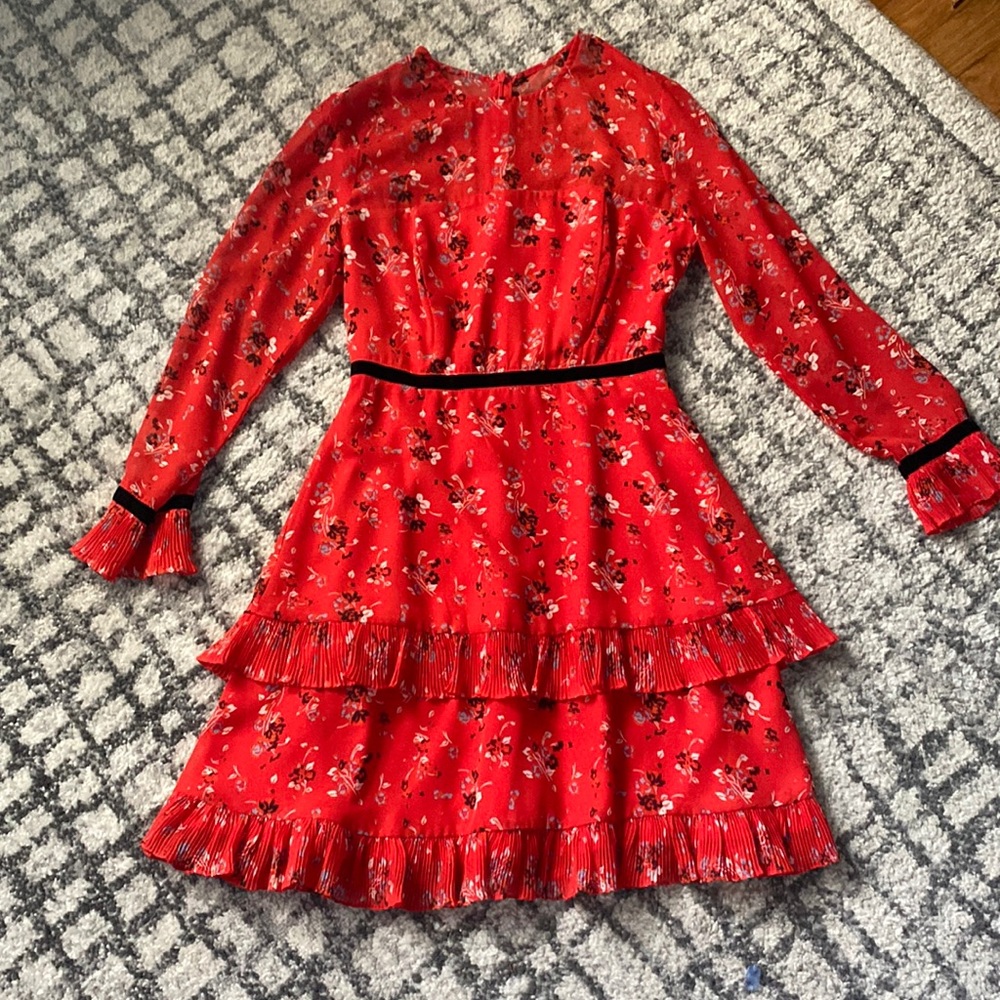 Lulu’s XS Long Sleeve Red Floral Dress